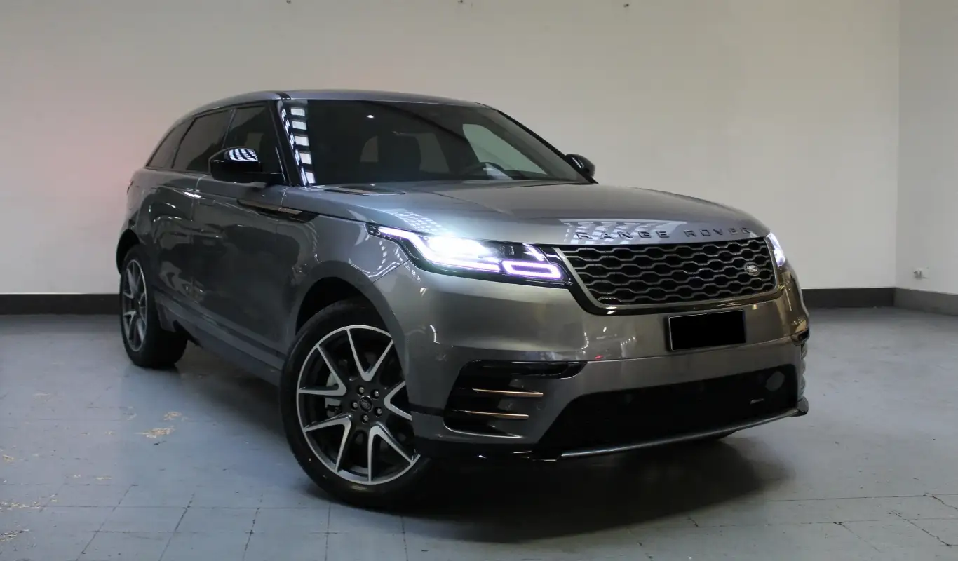 rent Land Rover Range Rover Velar rent Land Rover Range Rover Velar